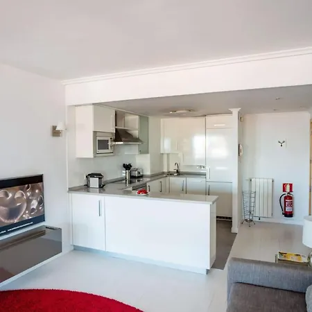 Go Donosti Chillida Apartament *